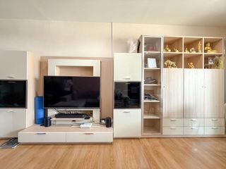 For sale 2 bed condo in Ratchathewi, Bangkok