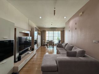 For sale 2 bed condo in Ratchathewi, Bangkok