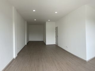 For sale 3 bed townhouse in Bangkok Noi, Bangkok