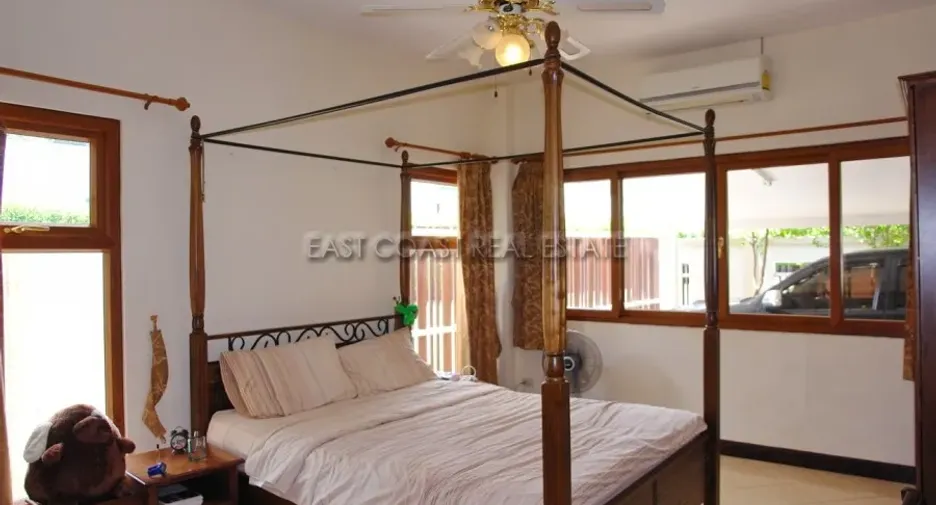 For rent and for sale 5 bedrooms house in Bang Lamung, Chonburi