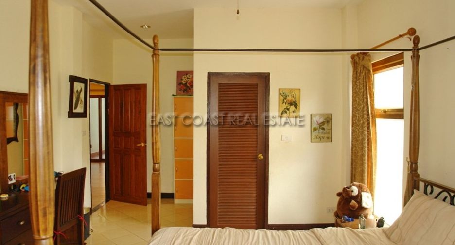 For sale and for rent 5 bedrooms house in Bang Lamung, Chonburi