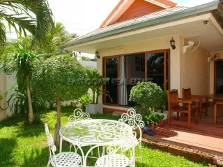 For rent and for sale 5 bedrooms house in Bang Lamung, Chonburi
