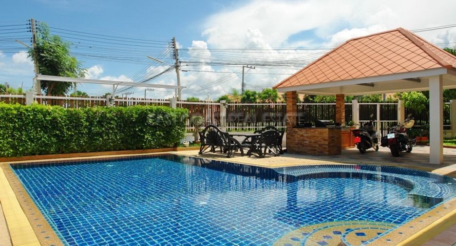 For sale and for rent 5 bedrooms house in Bang Lamung, Chonburi