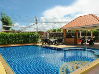 For rent and for sale 5 bedrooms house in Bang Lamung, Chonburi