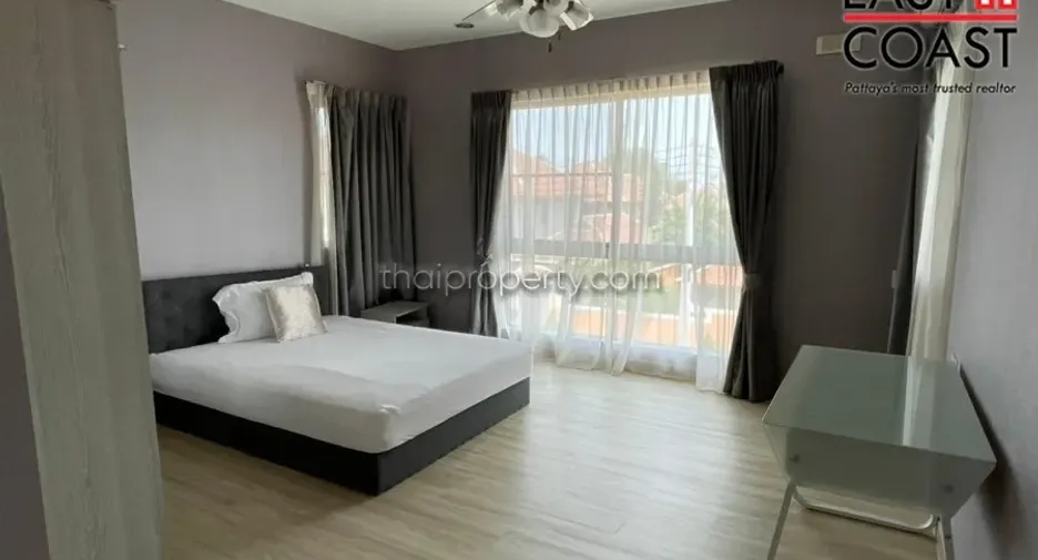 For rent 4 bedrooms house in Bang Lamung, Chonburi