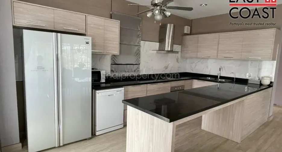 For rent 4 bedrooms house in Bang Lamung, Chonburi