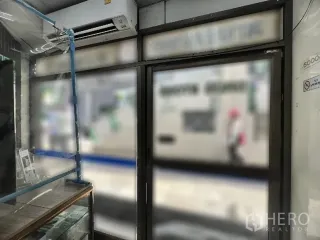 Gewerbefläche zum Kauf in Watthana, Bangkok