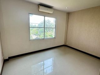 For sale 3 bed townhouse in Bang Bon, Bangkok