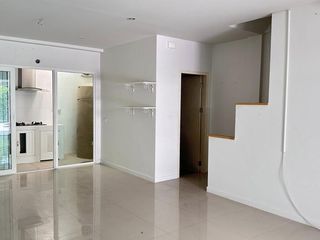 For sale 3 bed townhouse in Bang Lamung, Chonburi