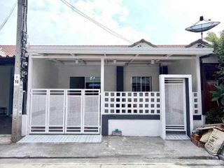 For sale 2 bed townhouse in Sai Noi, Nonthaburi