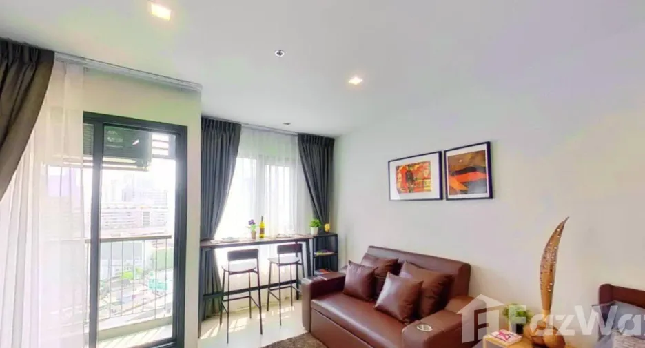 For sale 1 bed condo in Pathum Wan, Bangkok