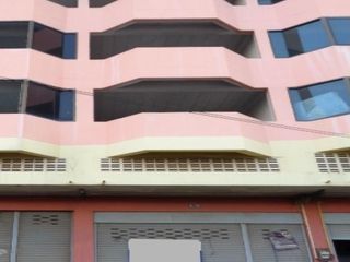 For sale 4 Beds retail Space in Bang Nam Priao, Chachoengsao