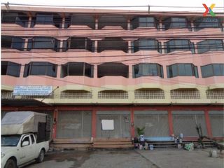 For sale 4 Beds retail Space in Bang Nam Priao, Chachoengsao