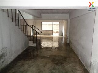 For sale 4 Beds retail Space in Bang Nam Priao, Chachoengsao