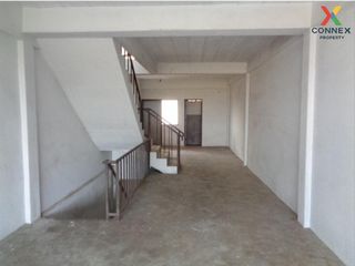 For sale 4 Beds retail Space in Bang Nam Priao, Chachoengsao