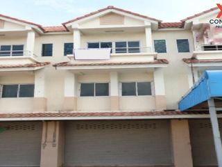 For sale 3 bed retail Space in Ban Bueng, Chonburi