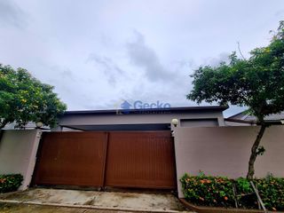 For rent and for sale 5 bed house in Bang Lamung, Chonburi
