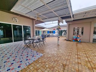 For rent and for sale 5 bed house in Bang Lamung, Chonburi