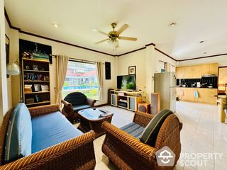 For sale 3 bed house in Pratumnak, Pattaya