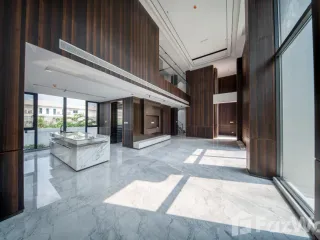 For sale 5 bed villa in Watthana, Bangkok