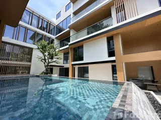For sale 5 bed villa in Watthana, Bangkok