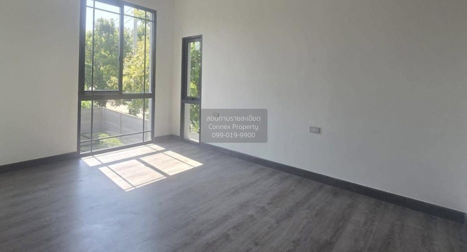 For rent 3 bedrooms house in Suan Luang, Bangkok