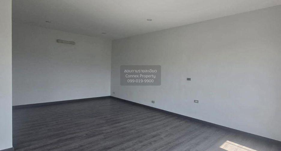 For rent 3 bedrooms house in Suan Luang, Bangkok