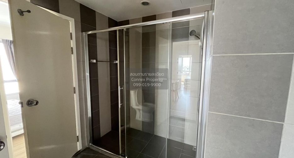 For rent 2 bedrooms condo in Thon Buri, Bangkok