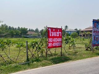 For rent 1 bed land in Sathon, Bangkok