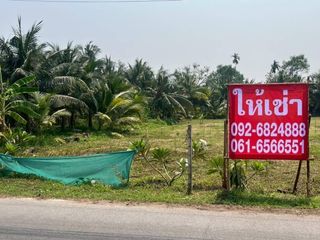 For rent 1 bed land in Sathon, Bangkok