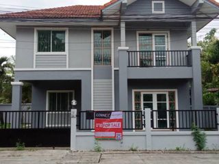For rent 3 bed townhouse in Thanyaburi, Pathum Thani