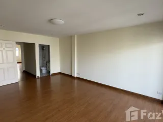For rent 3 bed retail Space in Mueang Chiang Mai, Chiang Mai