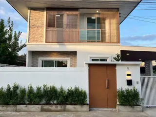 For rent 4 bed house in Doi Saket, Chiang Mai