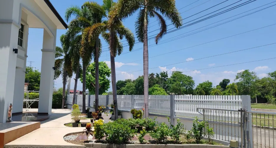 For sale 5 bed house in Hang Dong, Chiang Mai