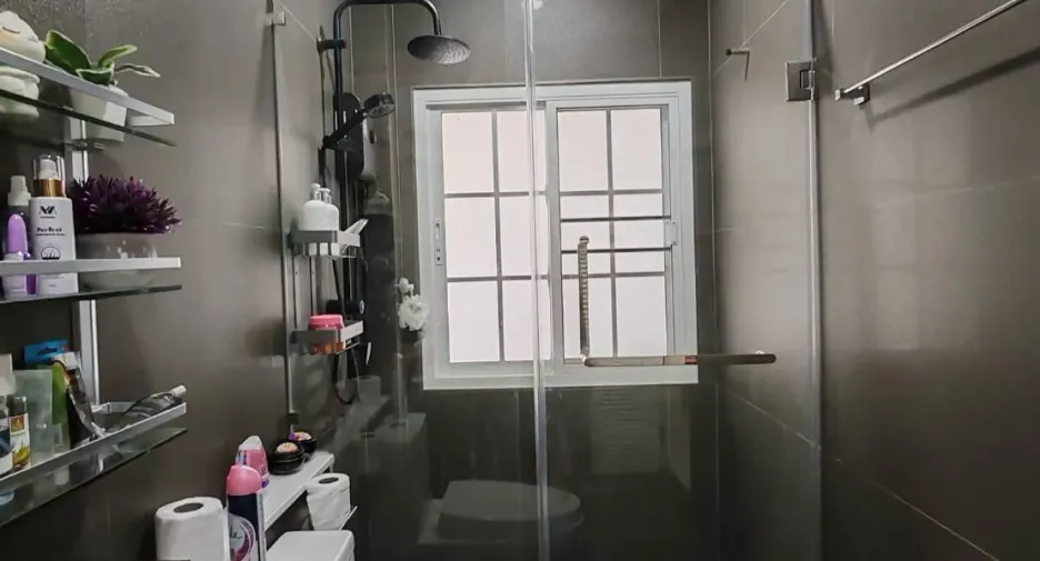 For sale 5 bed house in Hang Dong, Chiang Mai
