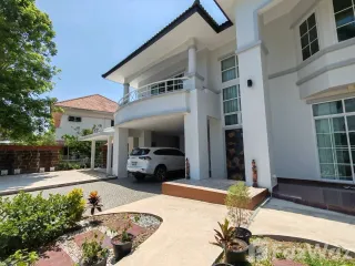 For rent 5 bed house in Hang Dong, Chiang Mai