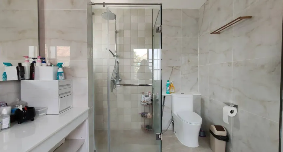 For rent 5 Beds house in Hang Dong, Chiang Mai