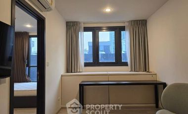 For rent 1 bed condo in Huai Khwang, Bangkok