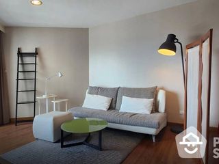 For rent 2 Beds condo in Huai Khwang, Bangkok