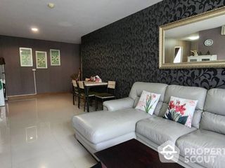 For sale 2 Beds condo in Phra Khanong, Bangkok