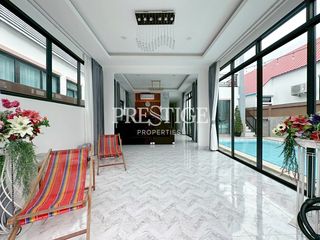 Haus zum Kauf mit 5 Zimmer in Bang Lamung, Chonburi