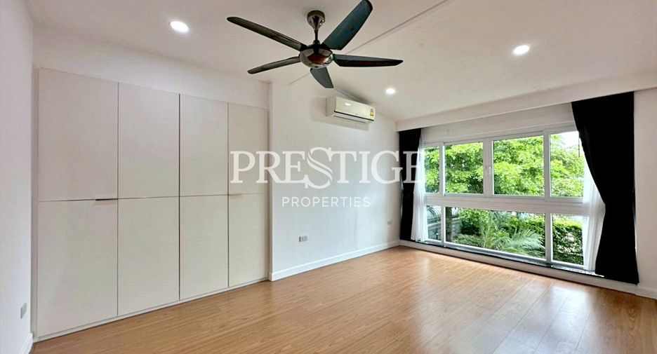 For sale 3 bedrooms house in Bang Lamung, Chonburi