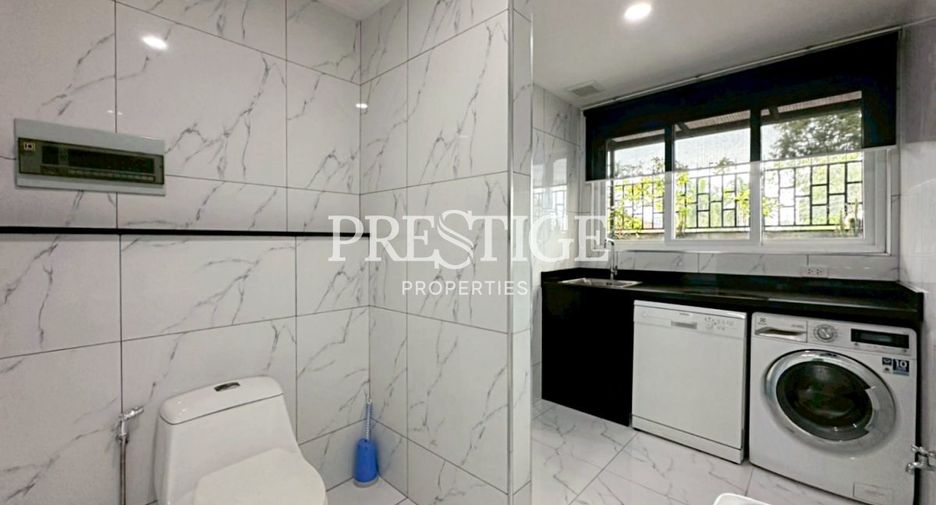 For sale 3 bedrooms house in Bang Lamung, Chonburi