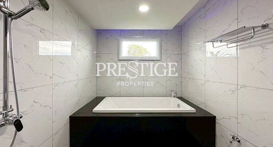 For sale 3 bedrooms house in Bang Lamung, Chonburi