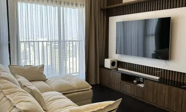 For sale 2 bed condo in Watthana, Bangkok