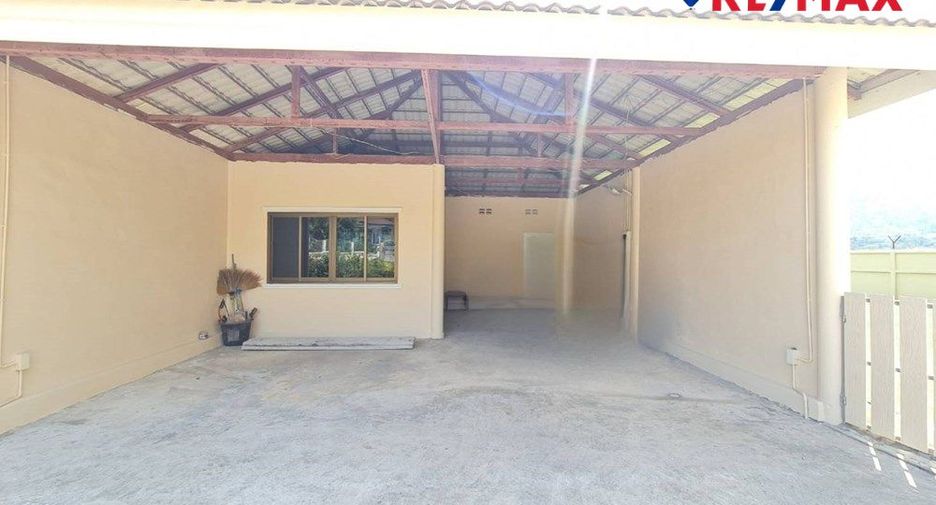 For sale 4 bed house in Sattahip, Chonburi