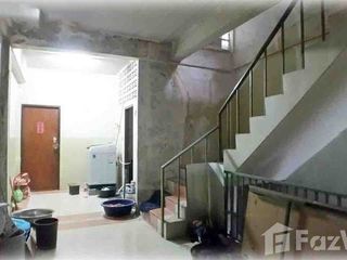 For sale 3 bed townhouse in Bang Khun Thian, Bangkok