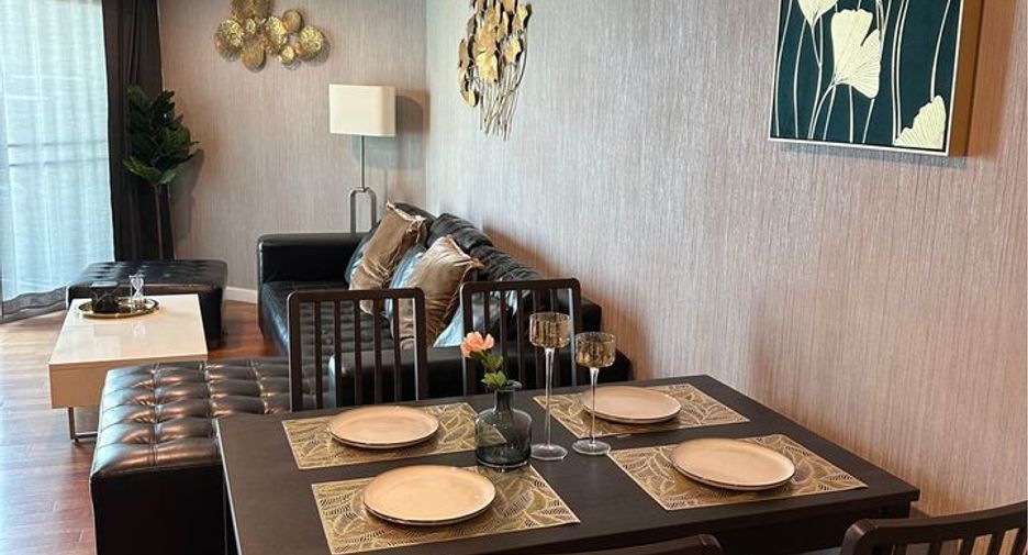 For sale 2 bed condo in Huai Khwang, Bangkok