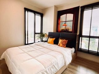 For sale 2 bed condo in Phaya Thai, Bangkok