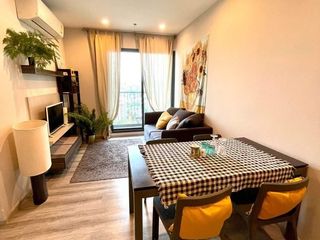 For sale 2 bed condo in Phaya Thai, Bangkok